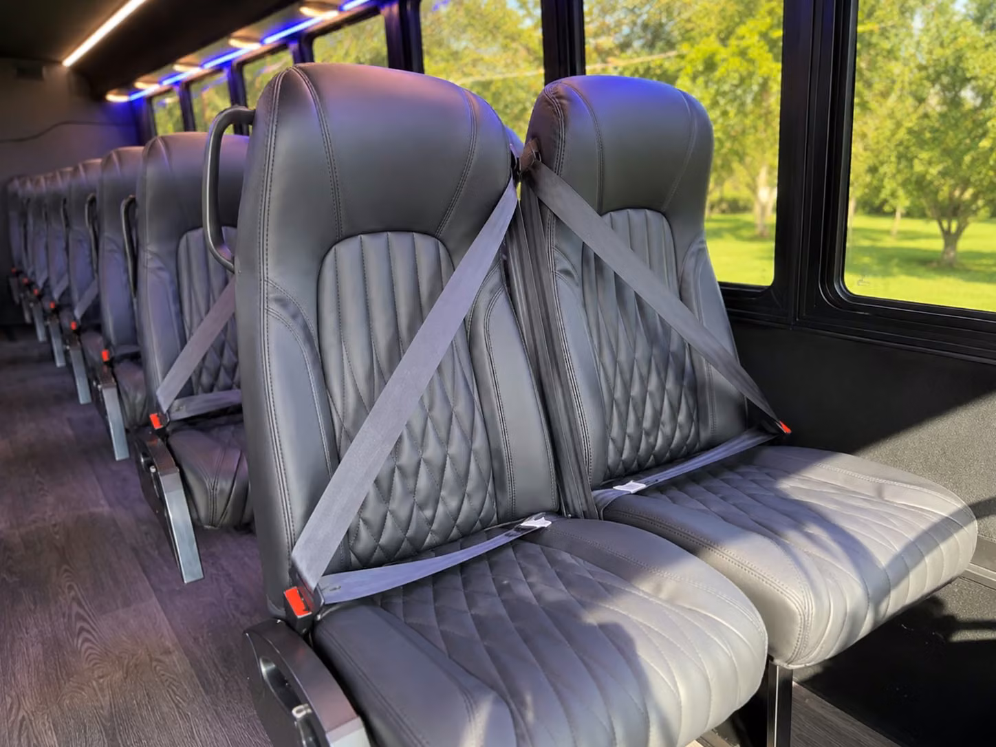 southington 20 passenger minibus rental